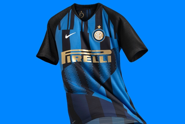 Maglie calcio Inter poco prezzo 2019 2020